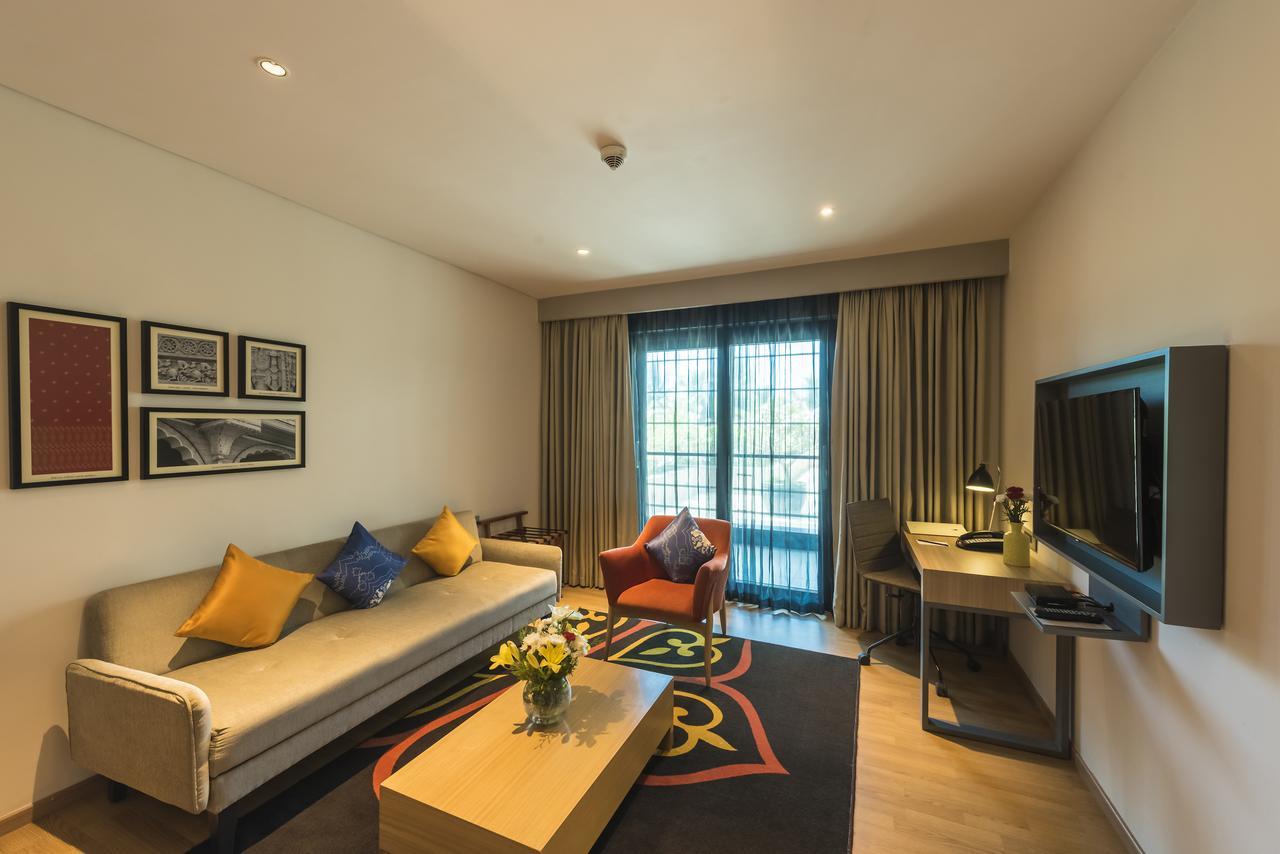 Grand Mercure Mysore - An Accor Brand Eksteriør billede Living room