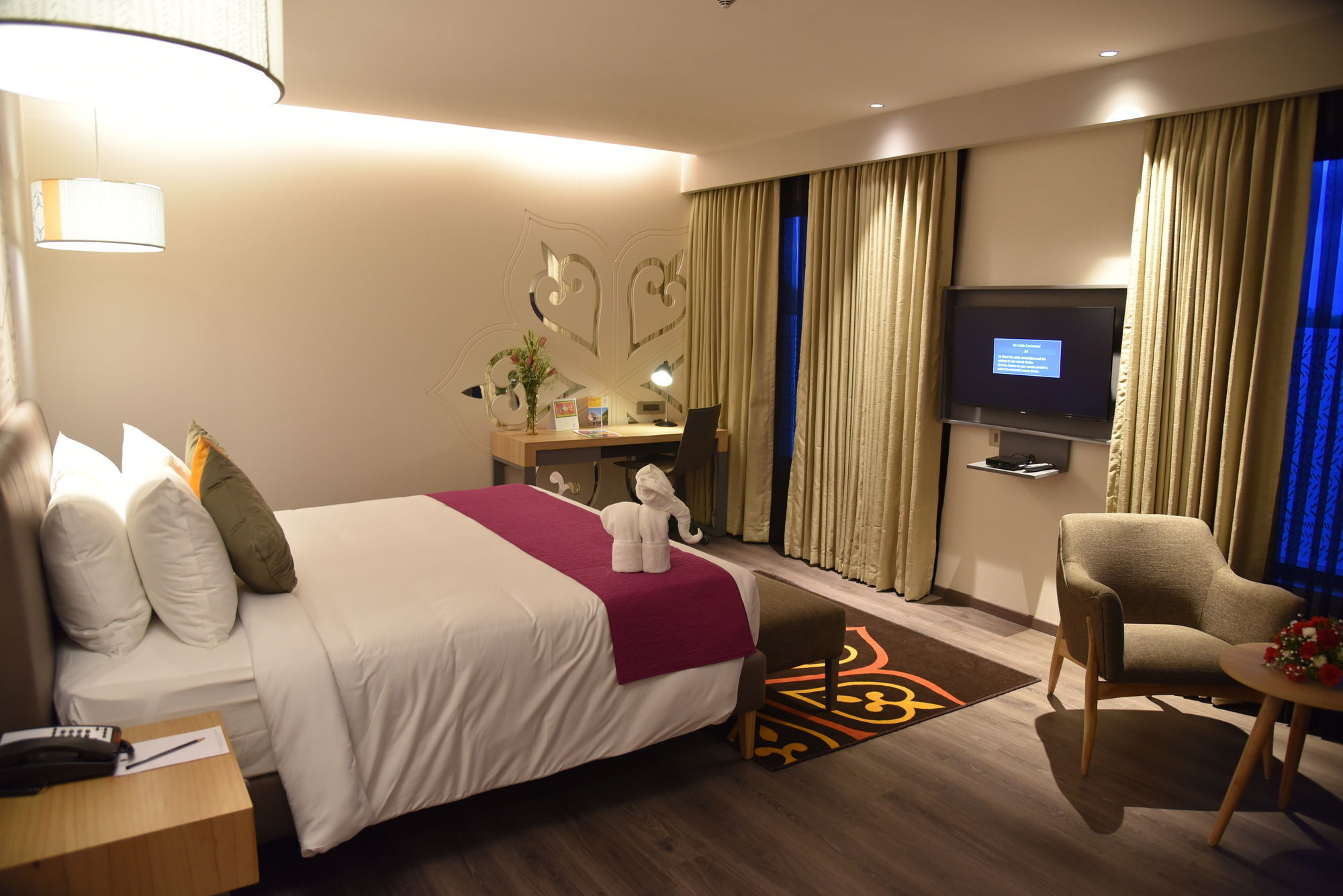 Grand Mercure Mysore - An Accor Brand Eksteriør billede Deluxe room